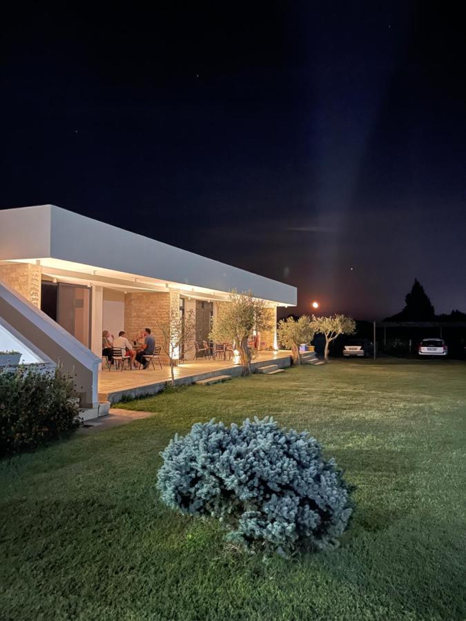 Lux Sereno Village 울친 외부 사진