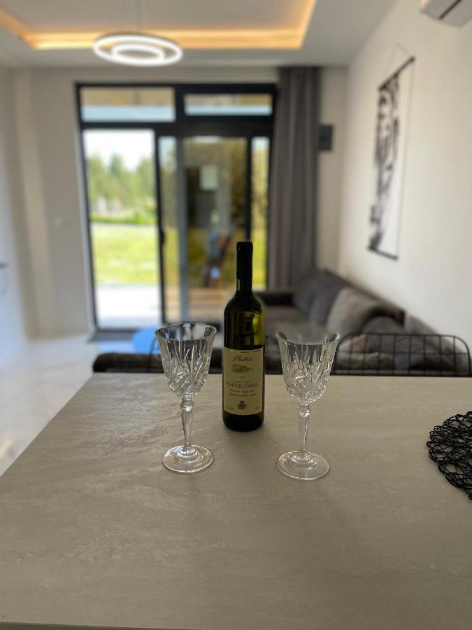 Lux Sereno Village 울친 외부 사진