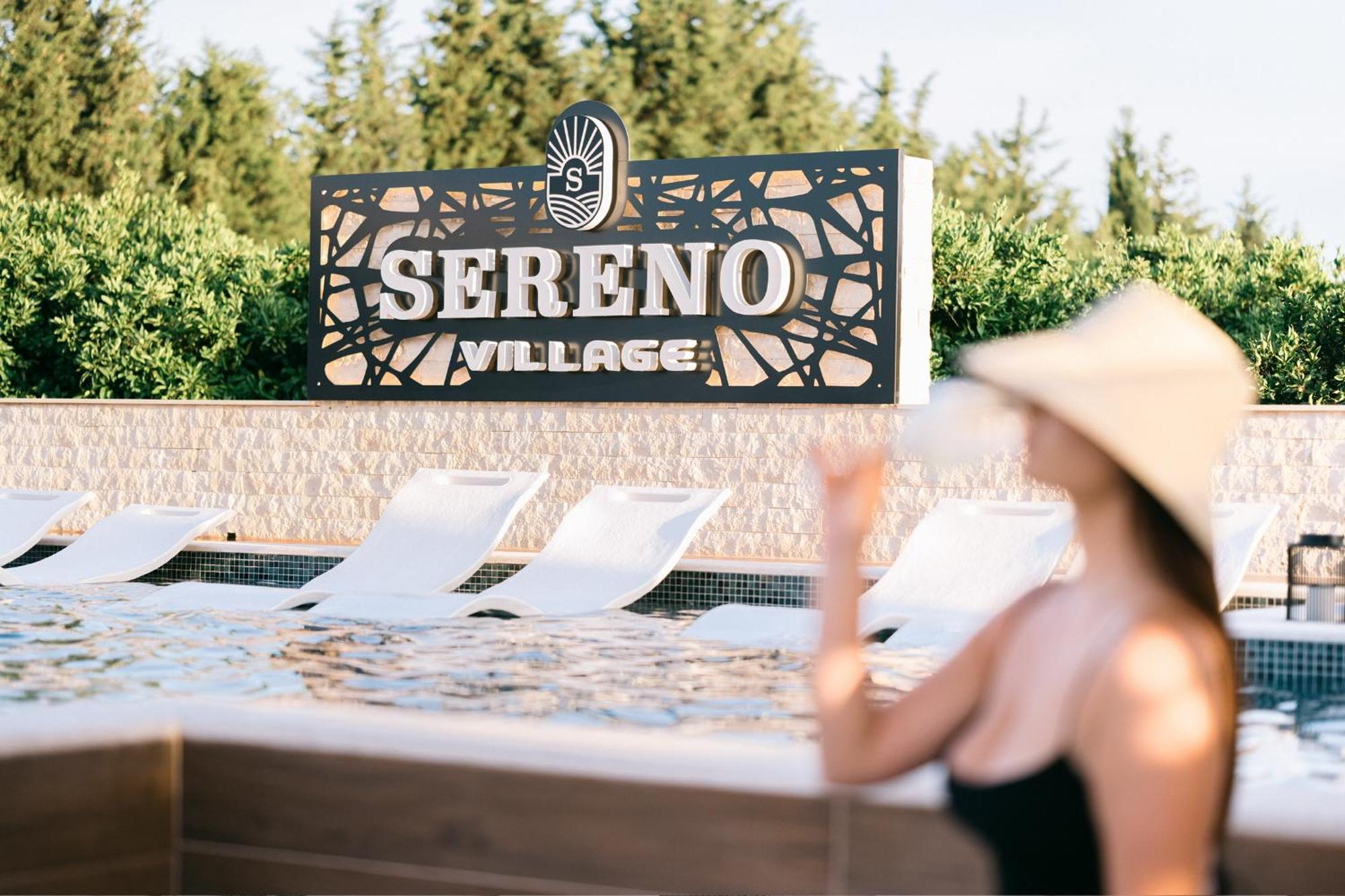 Lux Sereno Village 울친 외부 사진